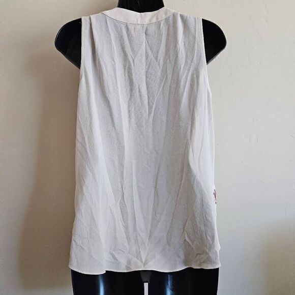 Vince Camuto Embroidered Top - Picture 6 of 7